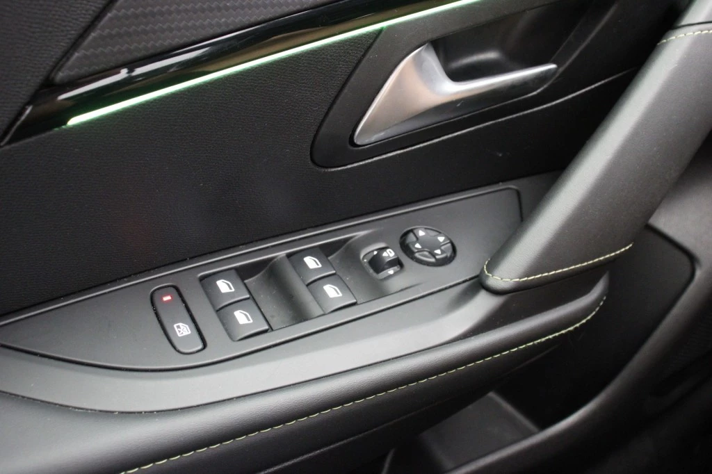 Peugeot 208 – foto 28