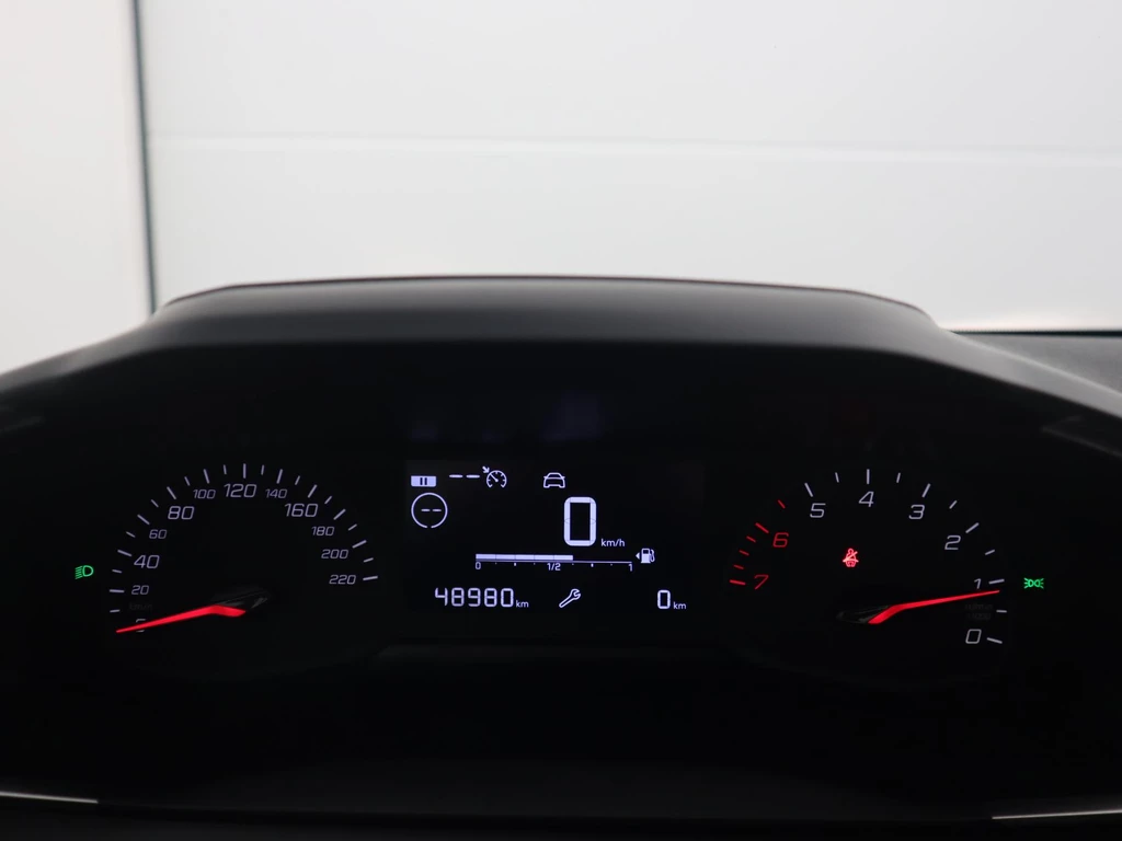 Peugeot 208 – foto 23