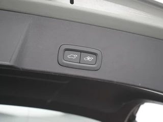 Volvo XC40 – thumbnail 40