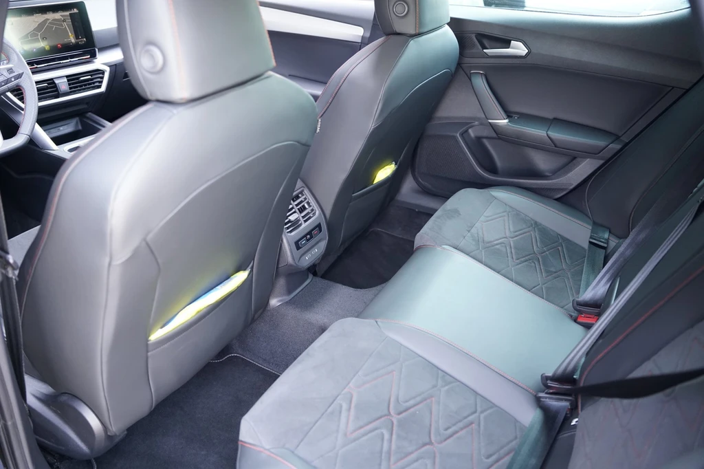 SEAT Leon – foto 12