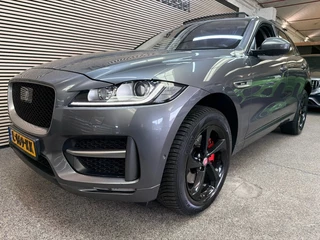 Jaguar F-PACE – thumbnail 1