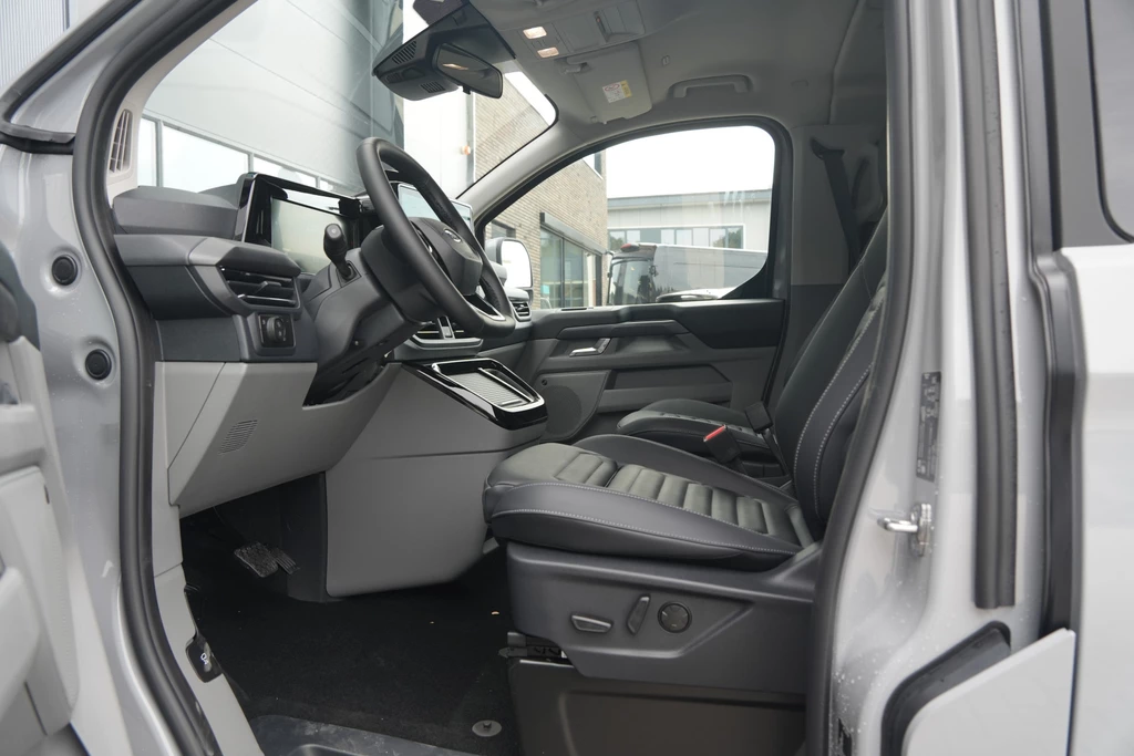 Ford Tourneo Custom – foto 18