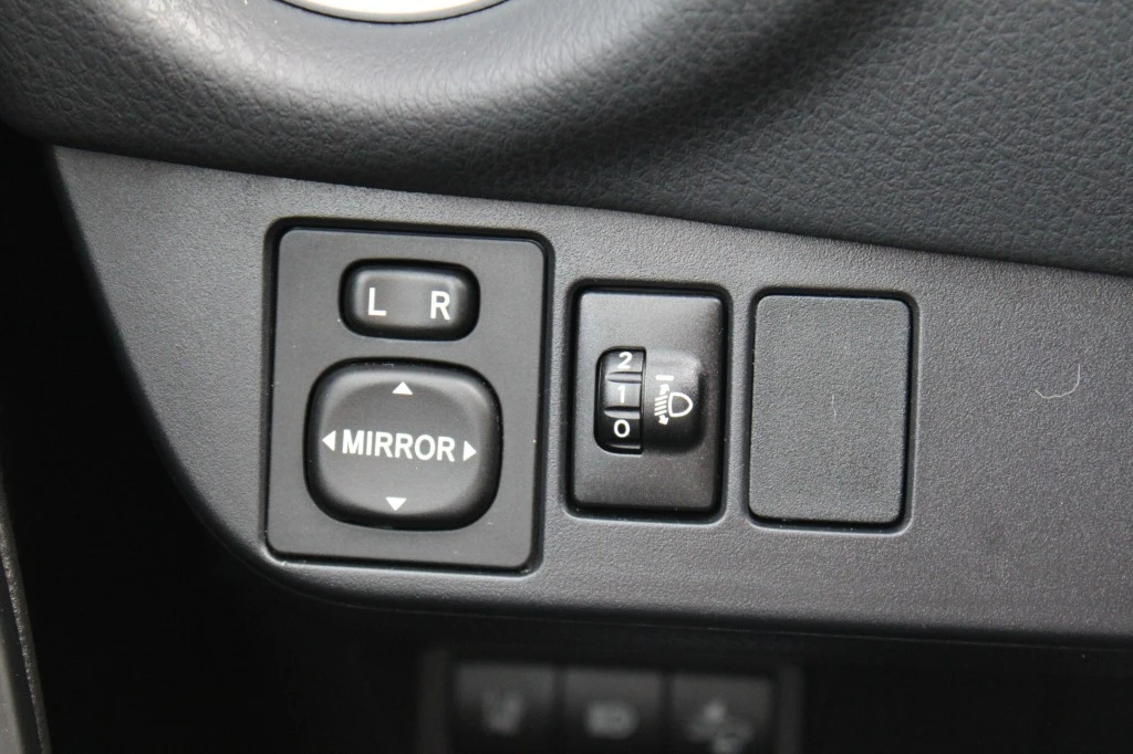Toyota Yaris – foto 23