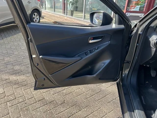 Mazda 2 – thumbnail 9