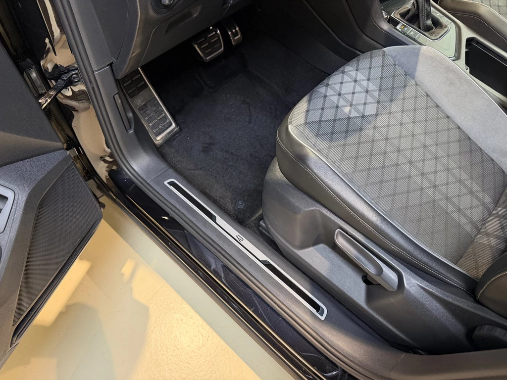 Volkswagen Tiguan – foto 18