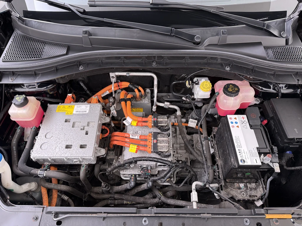 MG ZS EV – foto 46