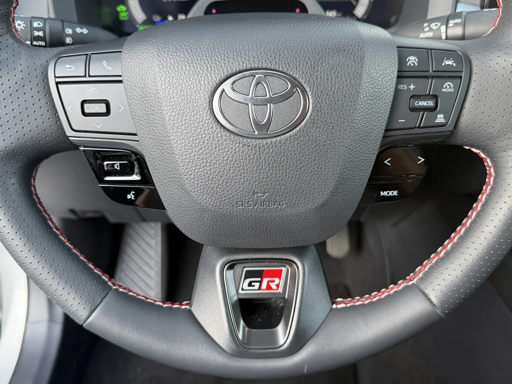 Toyota C-HR – foto 26
