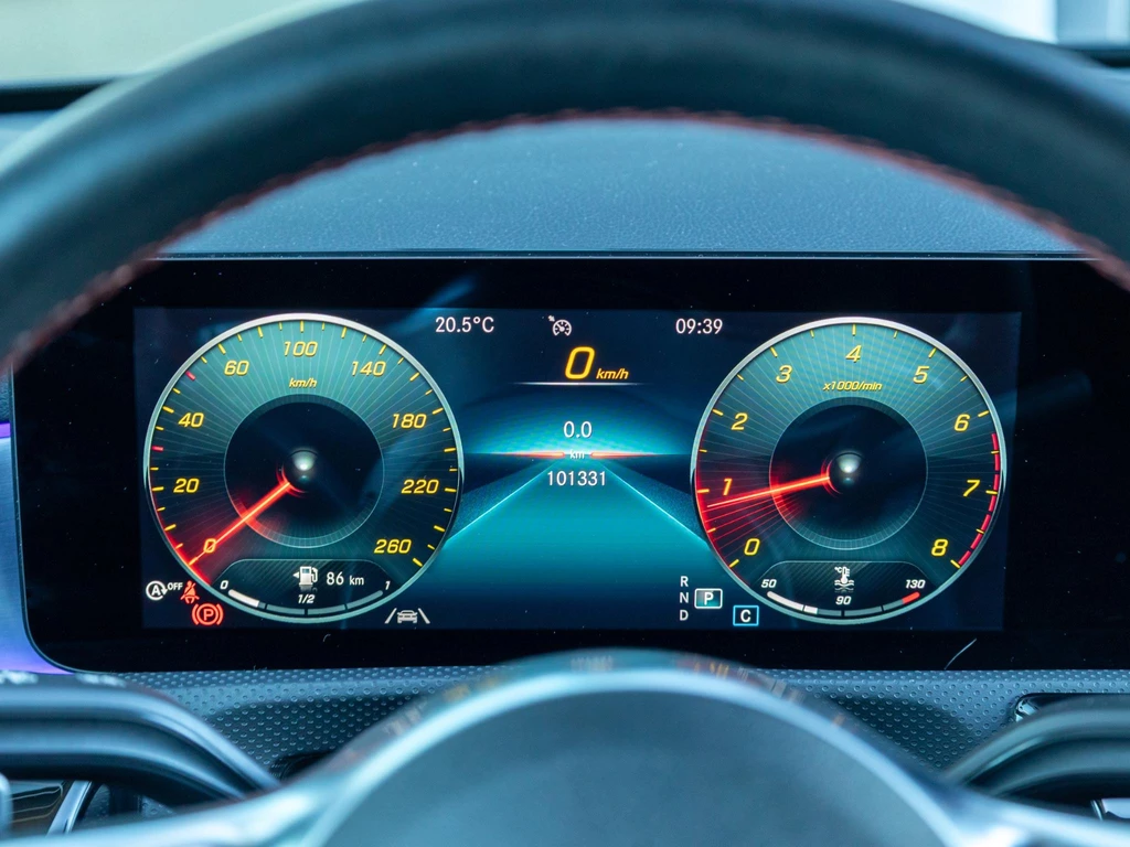 Mercedes-Benz CLA – foto 14