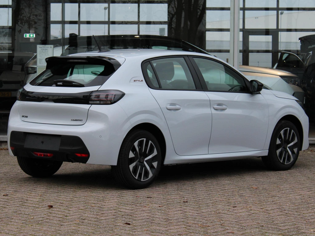 Peugeot 208 – foto 4