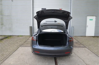 Tesla Model 3 – thumbnail 33