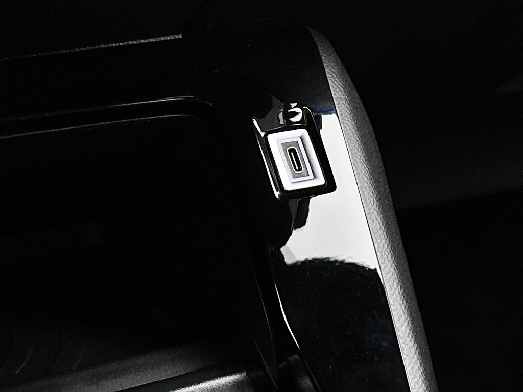 Peugeot 208 – foto 37
