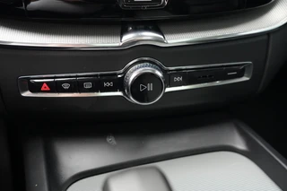 Volvo XC60 – thumbnail 15