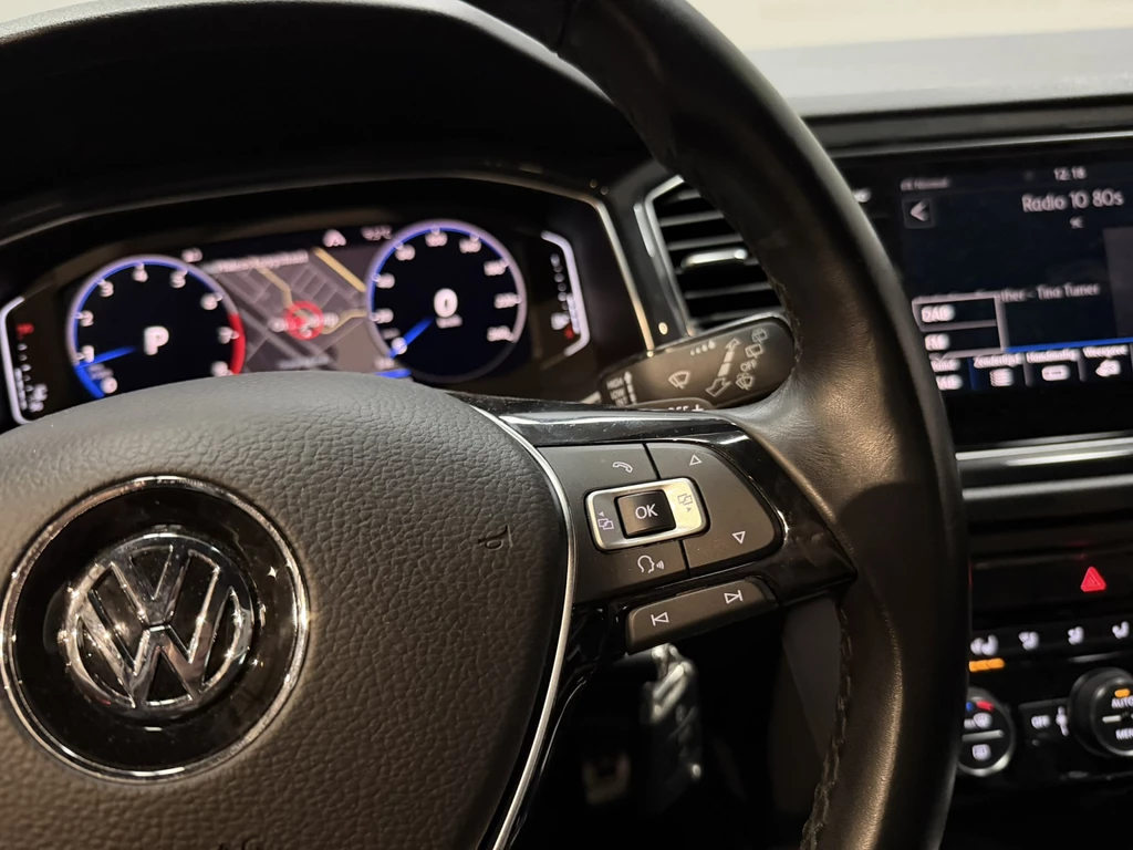 Volkswagen T-Roc – foto 16