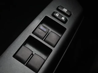 Toyota RAV4 – thumbnail 31