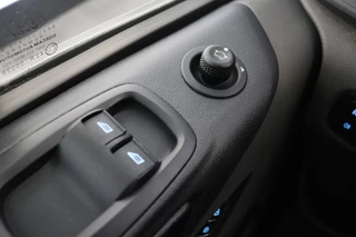 Ford Transit Custom – thumbnail 21