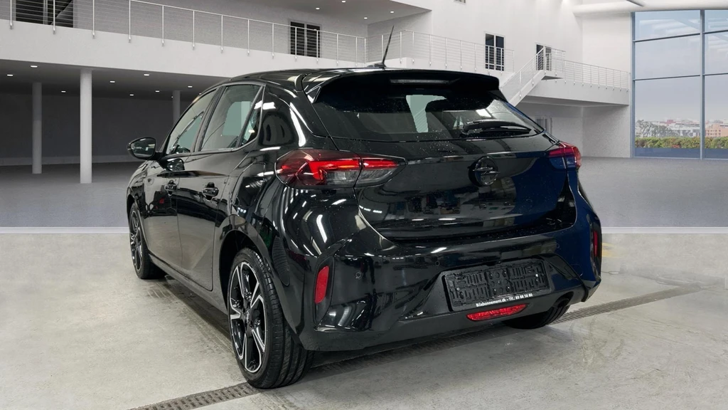 Opel Corsa – foto 2