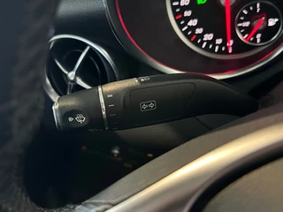 Mercedes-Benz SLC – thumbnail 22