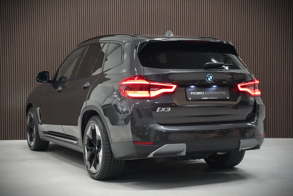 BMW iX3 – foto 5