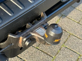 Ford Transit Custom – thumbnail 25