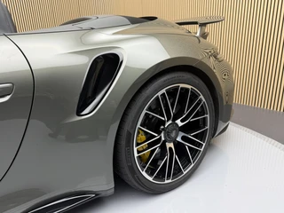 Porsche 911 – thumbnail 25