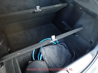 Tesla Model X – thumbnail 34