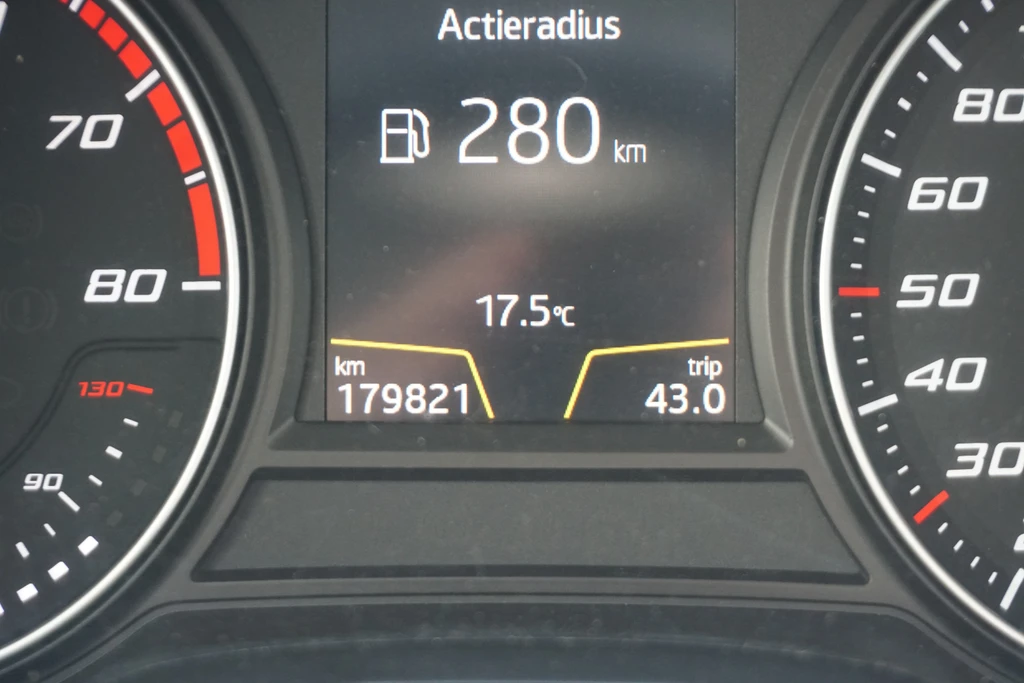 SEAT Leon – foto 14