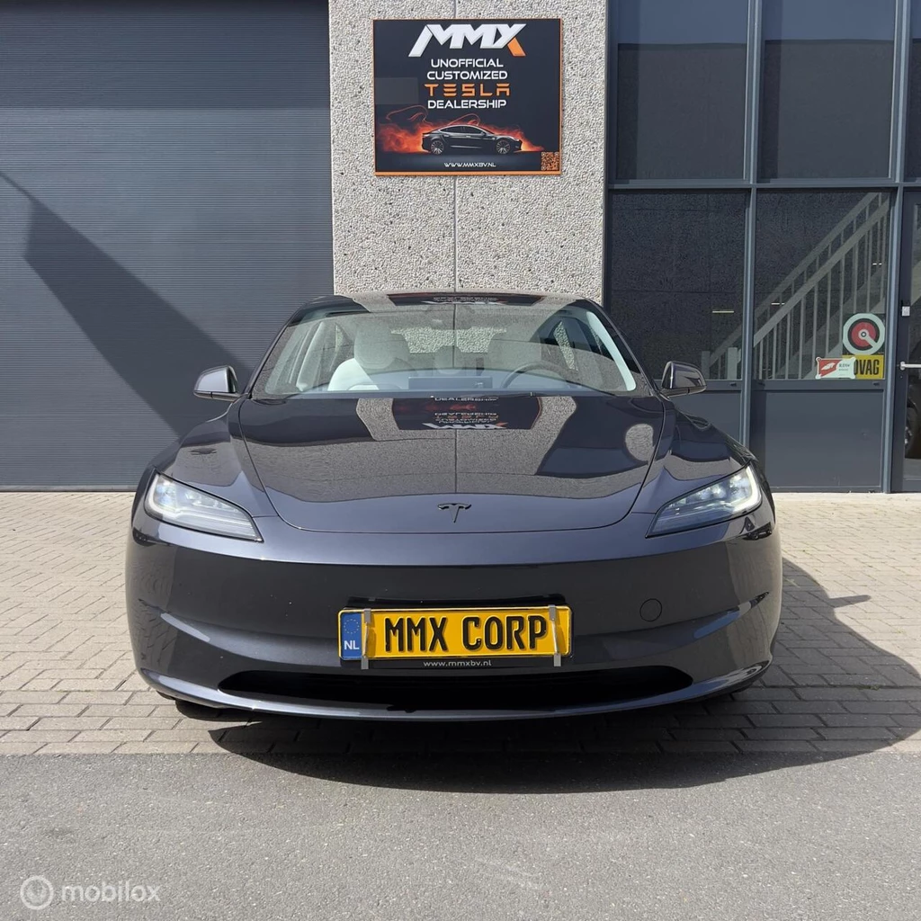 Tesla Model 3 – foto 8