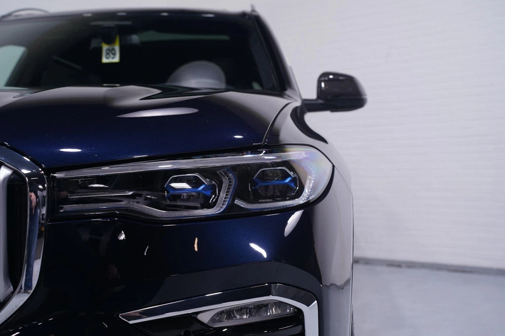 BMW X7 – foto 12