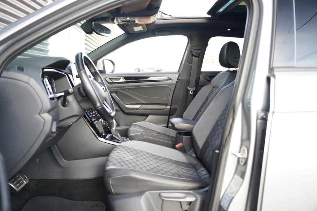 Volkswagen T-Roc – foto 18