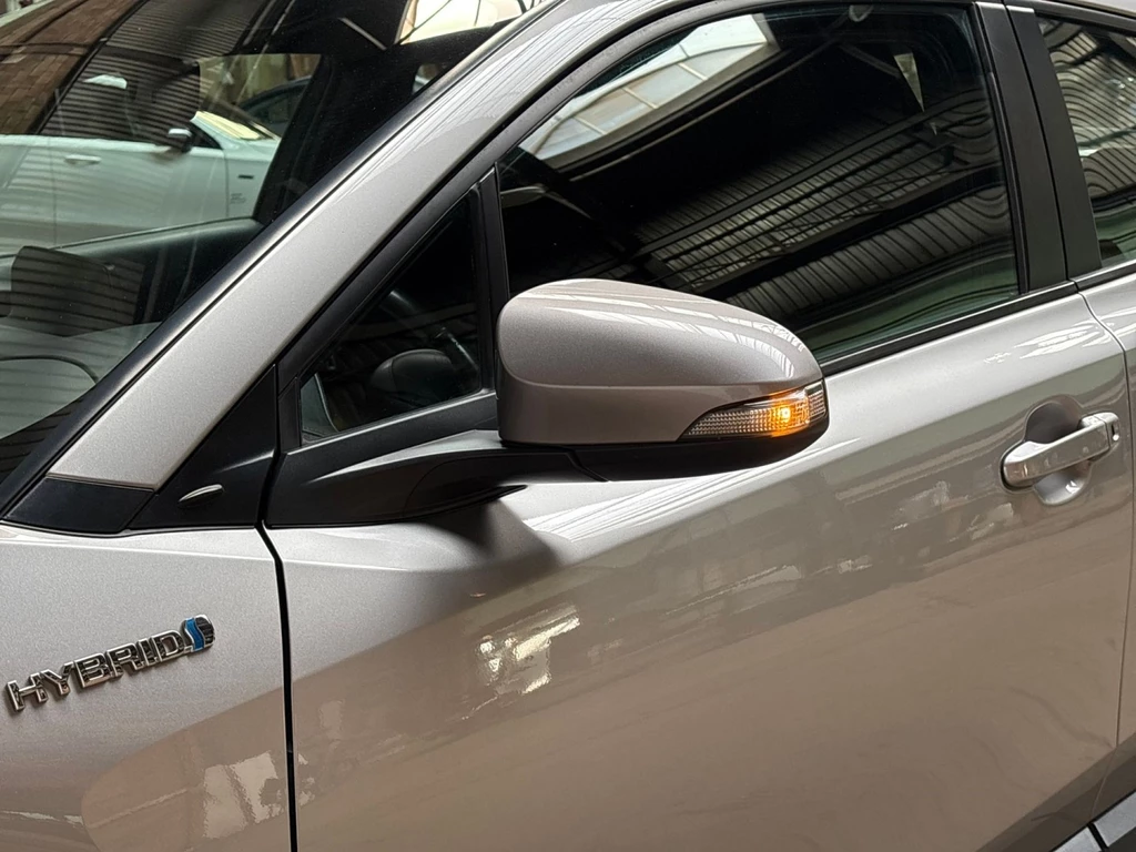 Toyota C-HR – foto 24