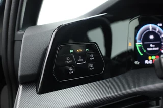Volkswagen Golf – thumbnail 18