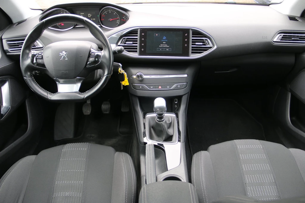Peugeot 308 – foto 11
