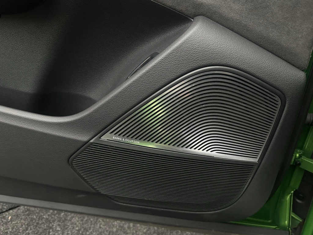 Audi RSQ8 – foto 25