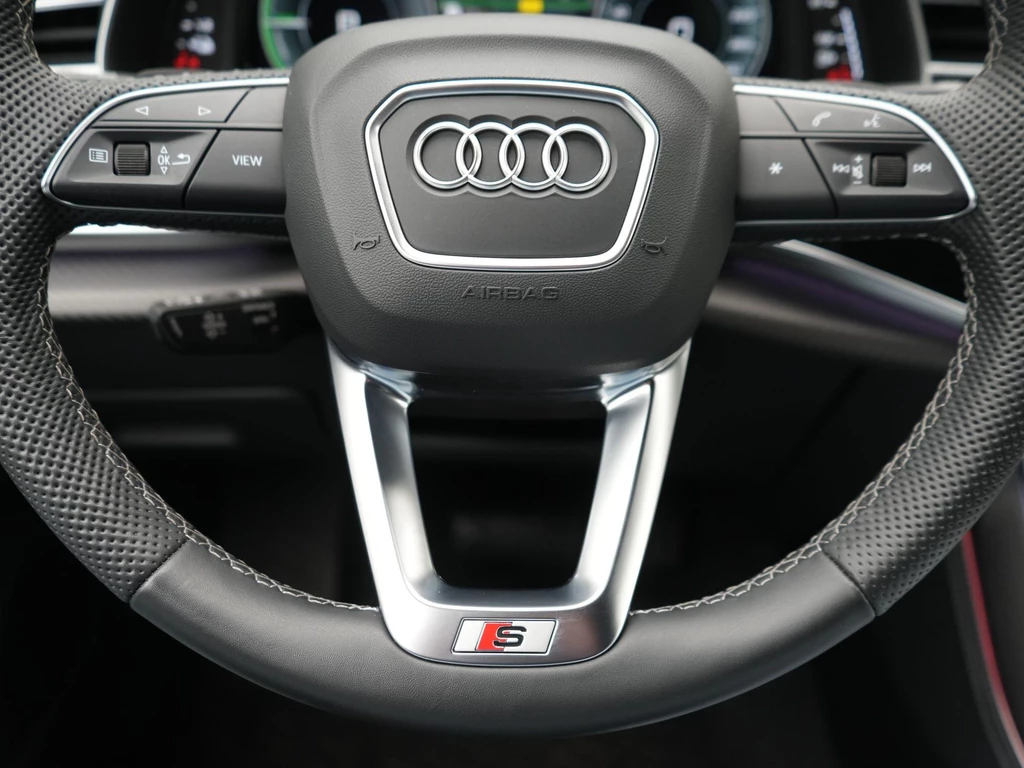 Audi Q7 – foto 18