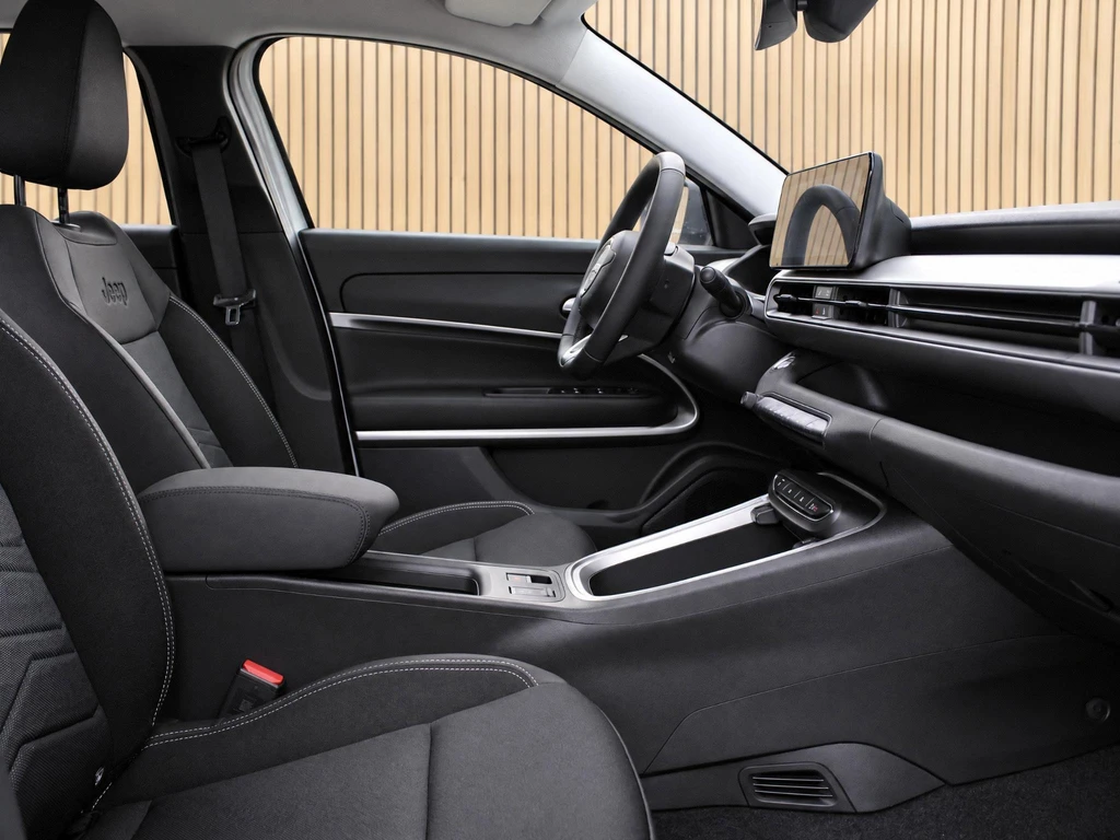 Jeep Avenger – foto 7