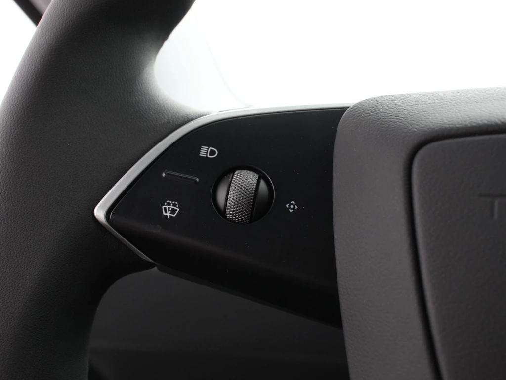Tesla Model 3 – foto 21