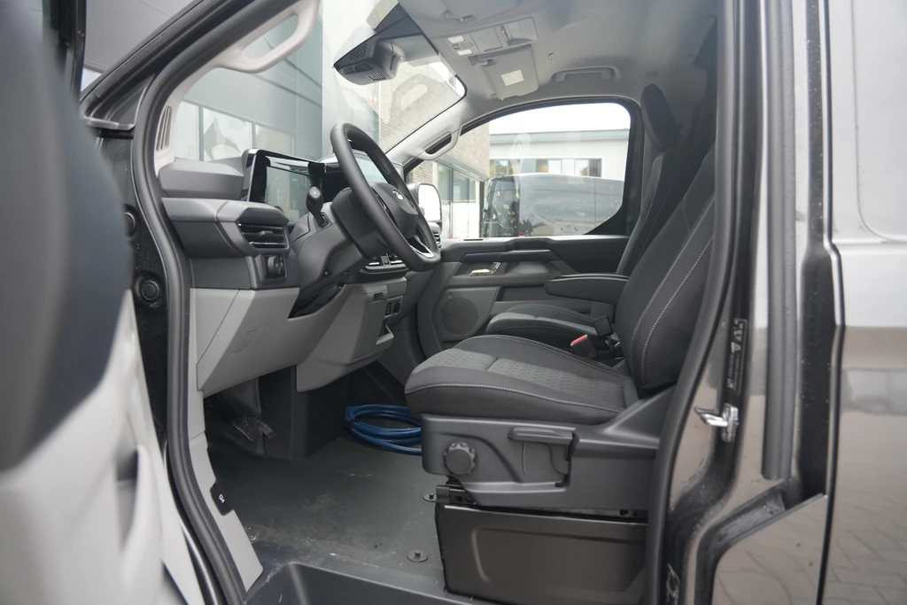 Ford E-Transit Custom – foto 16
