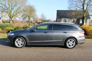 Ford Mondeo – thumbnail 1