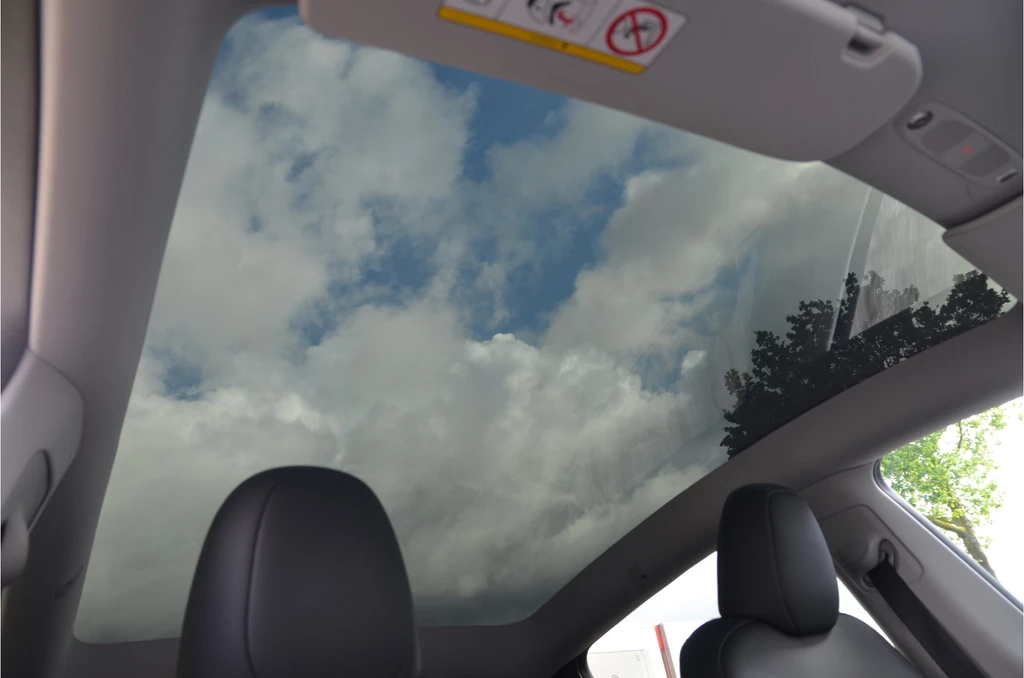 Tesla Model Y – foto 6