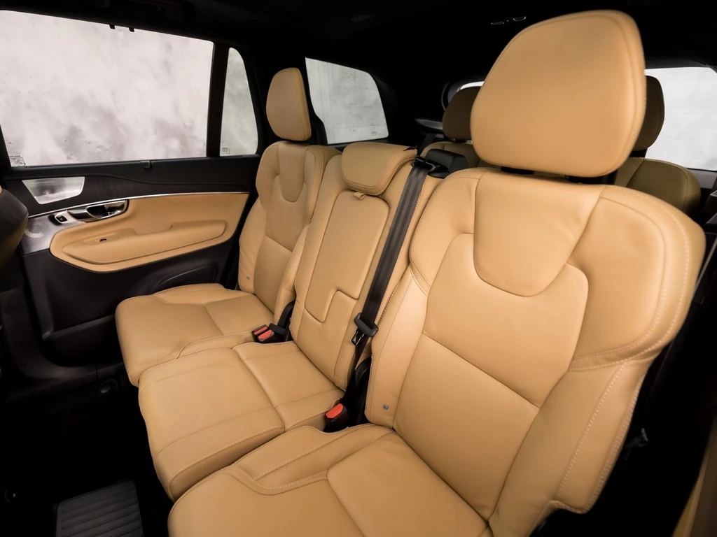 Volvo XC90 – foto 18