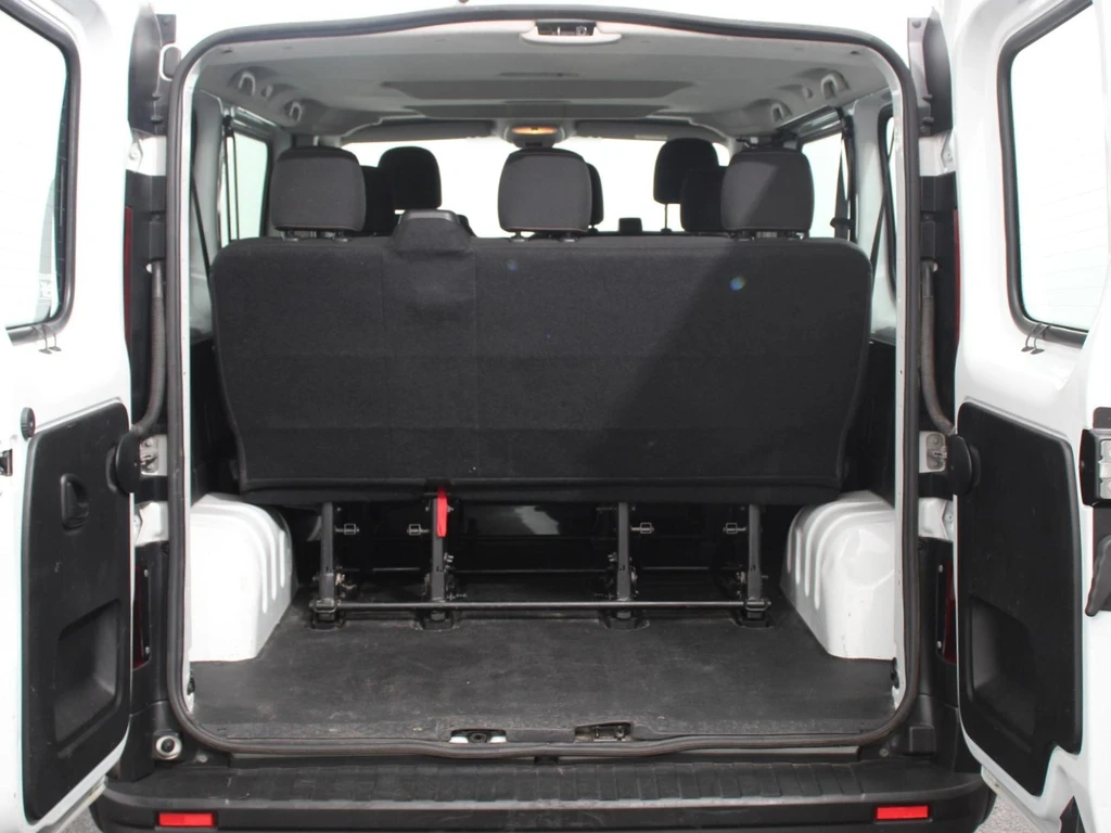 Renault Trafic – foto 36