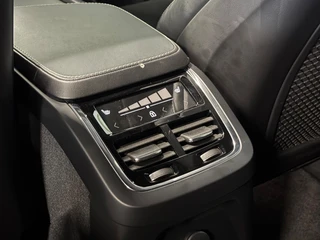 Volvo XC90 – thumbnail 22