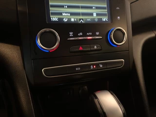 Renault Mégane Estate – thumbnail 24