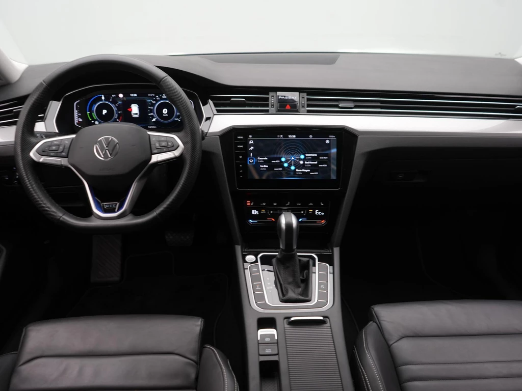 Volkswagen Passat – foto 13