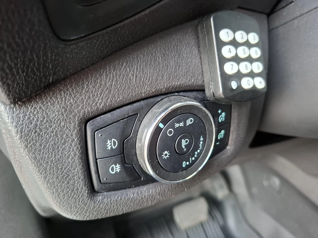 Ford Transit Connect – foto 18