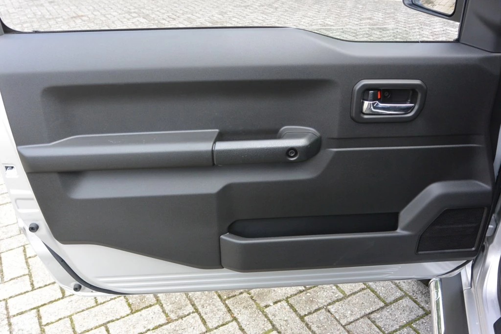 Suzuki Jimny – foto 23