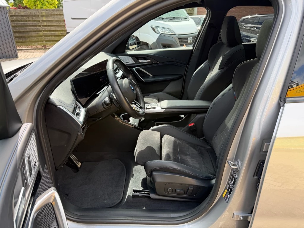 BMW iX1 – foto 20
