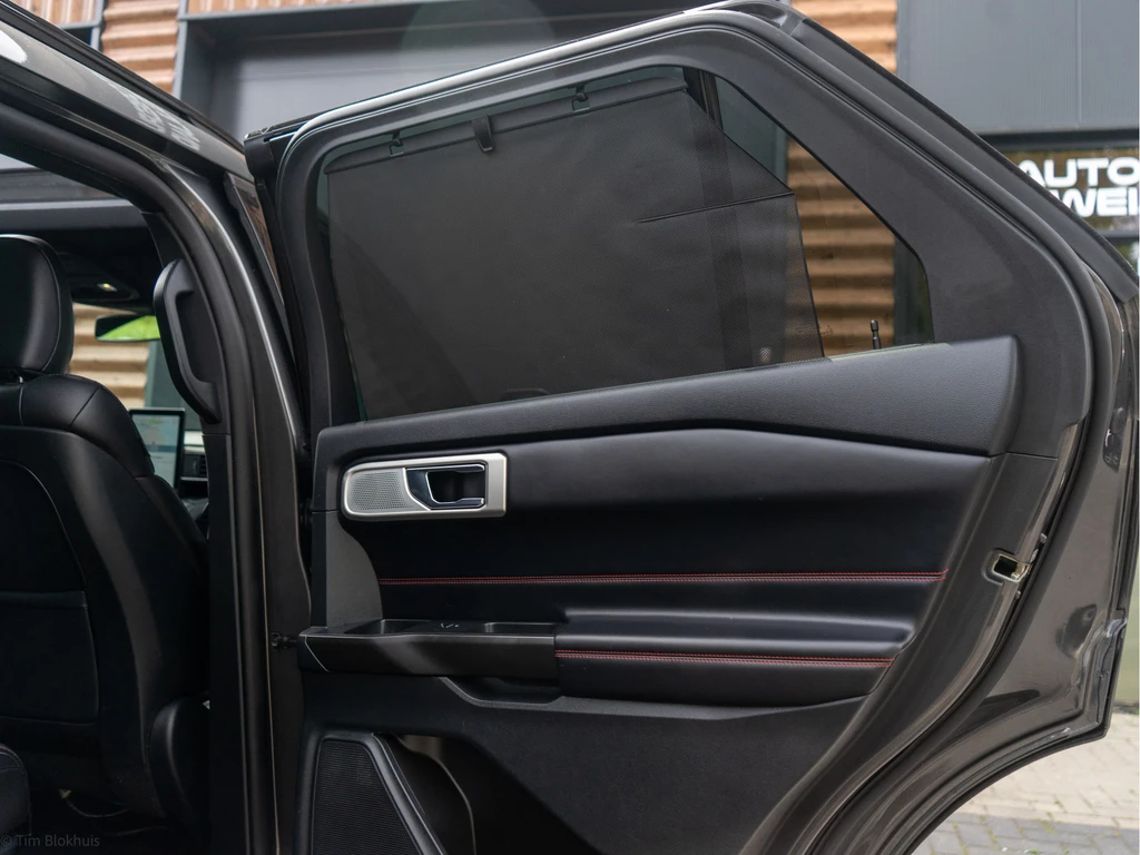 Ford Explorer – foto 40