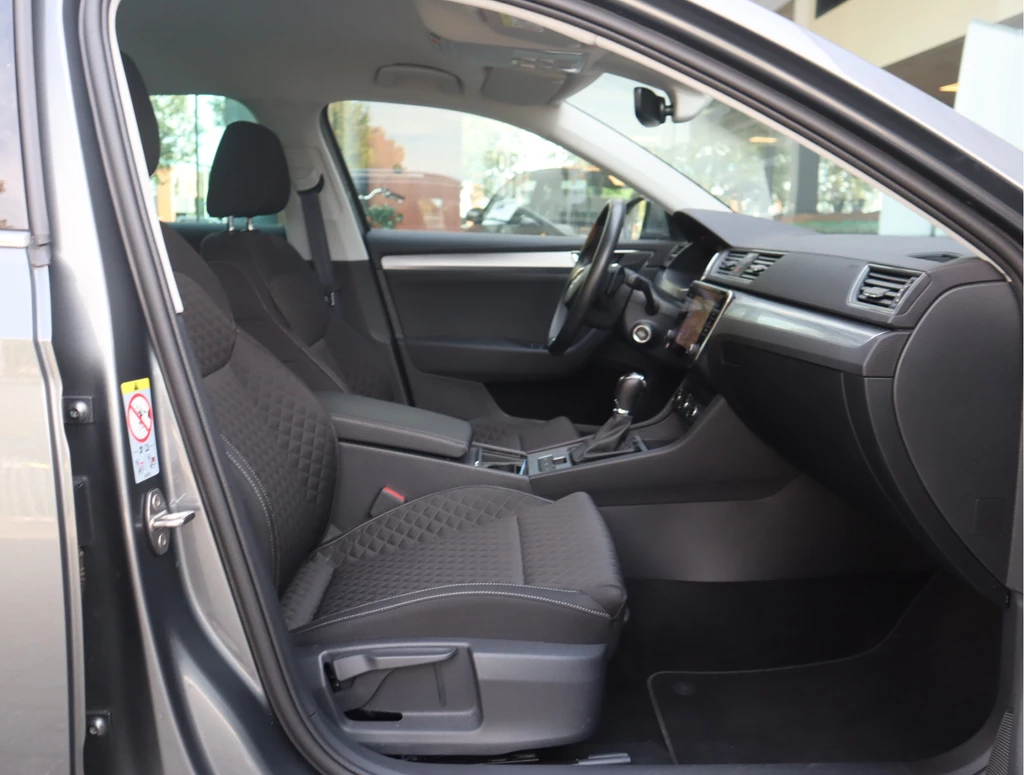 Škoda Superb – foto 18