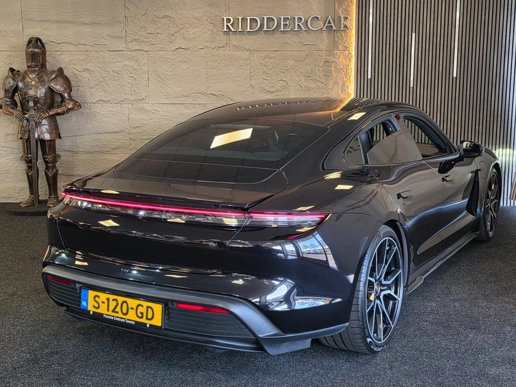 Porsche Taycan – foto 5